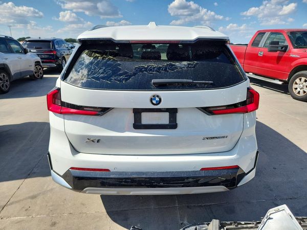 2024 BMW X1