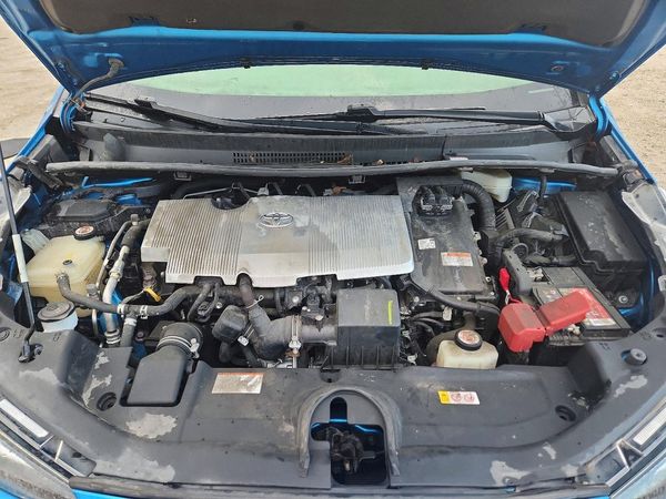 2019 TOYOTA PRIUS L/LE/XLE/LTD.