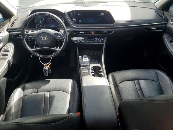 2022 HYUNDAI SONATA Limited