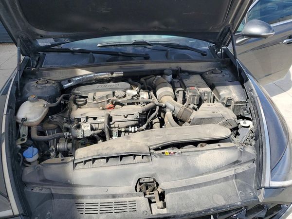 2022 HYUNDAI SONATA Limited