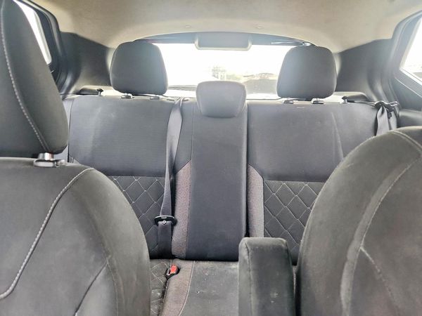 2019 NISSAN KICKS