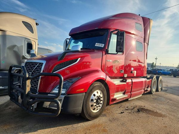 2019 VOLVO VN