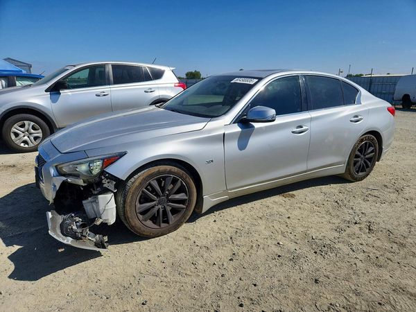 2017 INFINITI Q50 — Front 3/4