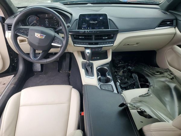2024 CADILLAC CT4