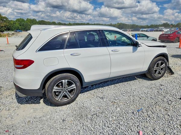 2019 MERCEDES-BENZ GLC GLC300