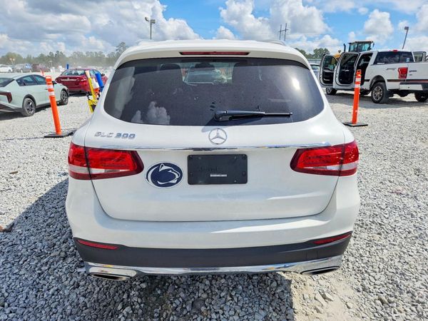 2019 MERCEDES-BENZ GLC GLC300