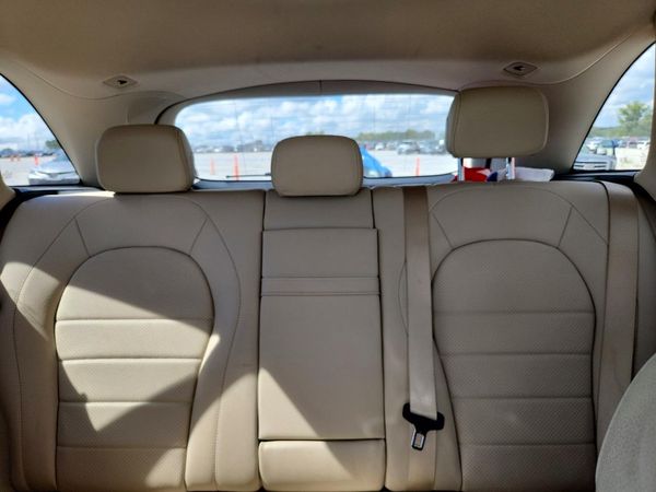 2019 MERCEDES-BENZ GLC GLC300