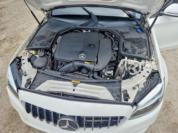 2019 MERCEDES-BENZ C-CLASS C300-4M — Engine bay