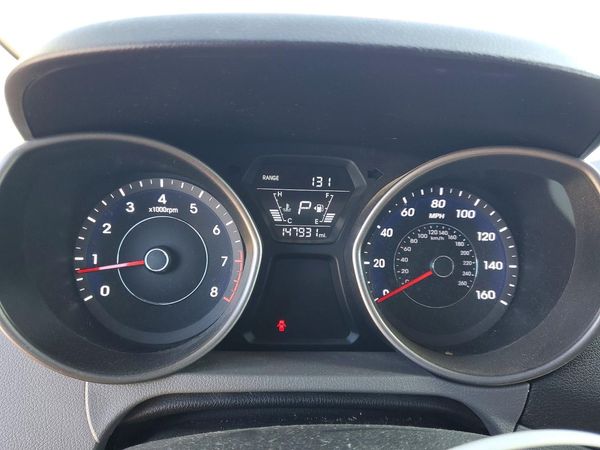 2016 HYUNDAI ELANTRA
