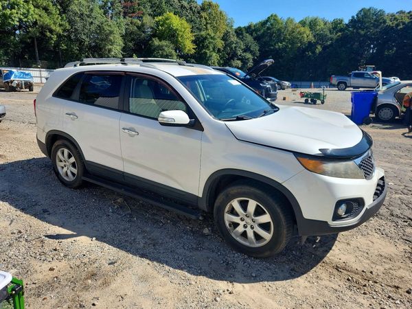 2012 KIA SORENTO GL(Middle-low grade) — Passenger 3/4