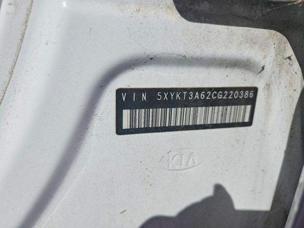 2012 KIA SORENTO GL(Middle-low grade) — VINS