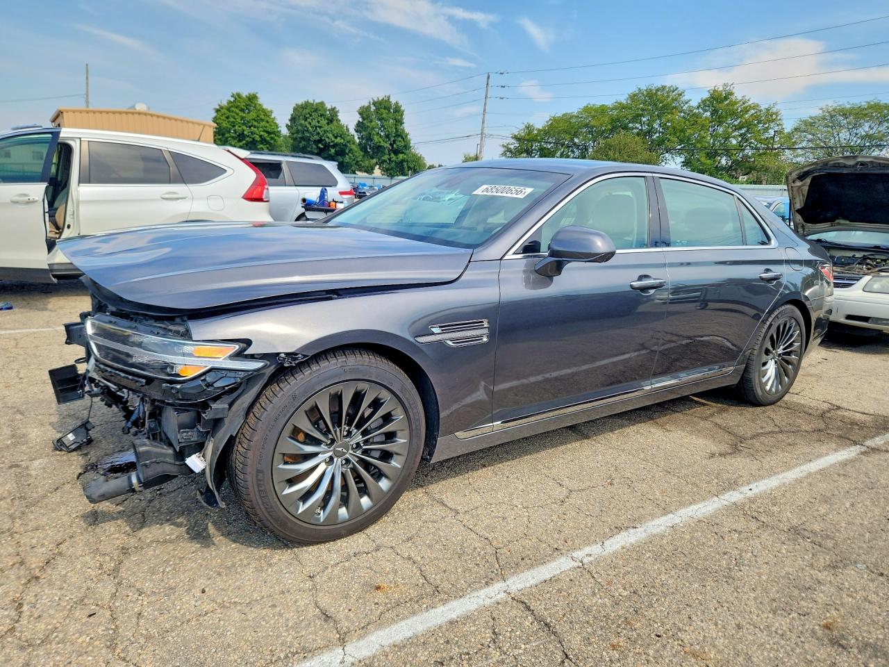 2020 GENESIS G90 3.3T Premium — Front 3/4