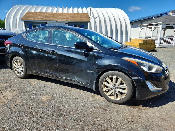 2015 HYUNDAI ELANTRA GLS(Middle)