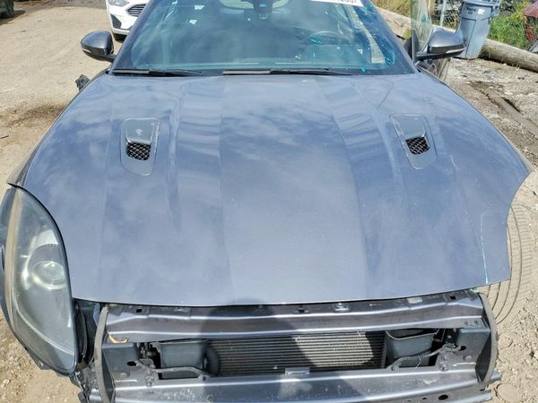 2016 JAGUAR F-TYPE S — Engine bay