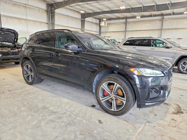 2018 JAGUAR F-PACE