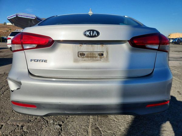 2018 KIA FORTE
