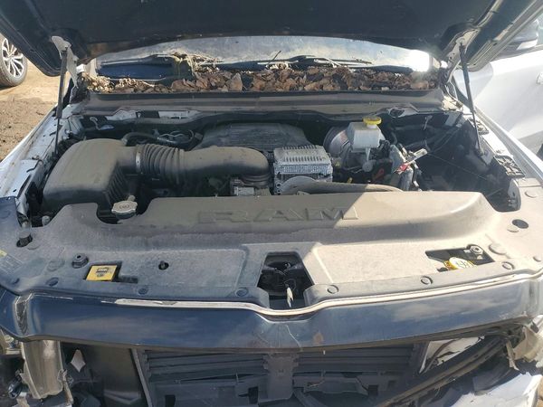2021 RAM 1500 Big Horn, Lonestar — Engine bay