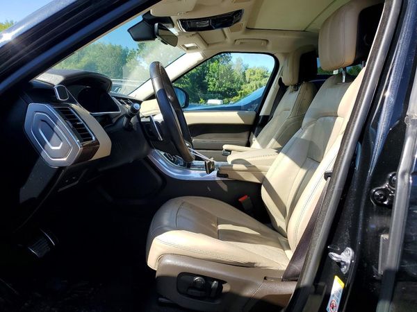 2022 LAND ROVER RANGEROVER HSE Silver Edition — DENT