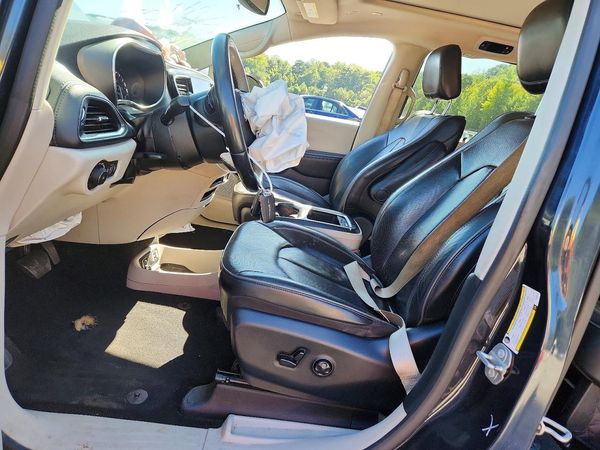 2020 CHRYSLER PACIFICA