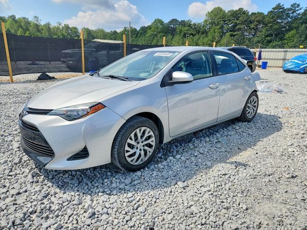 2017 TOYOTA COROLLA — Front 3/4