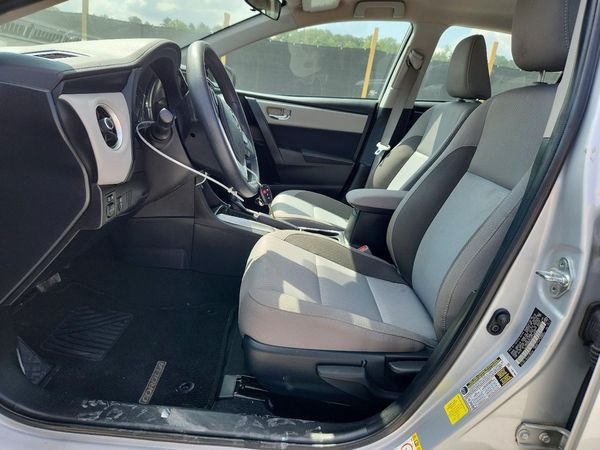 2017 TOYOTA COROLLA — DENT