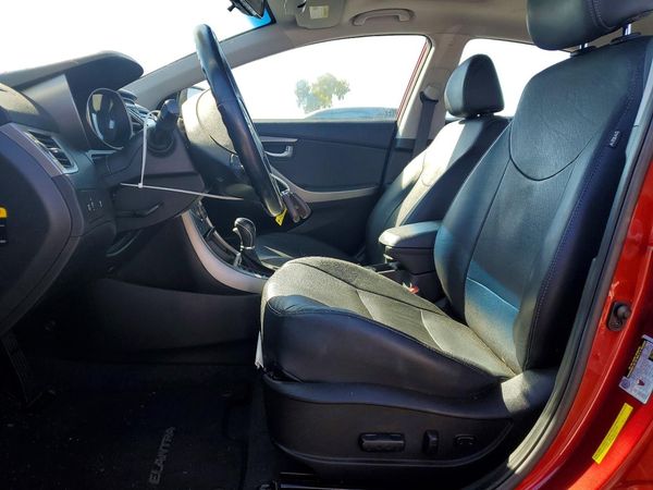 2014 HYUNDAI ELANTRA GLS(Middle) — DENT