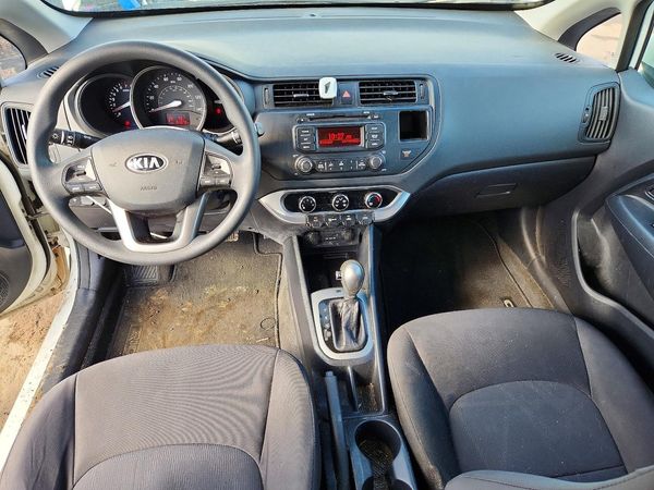 2013 KIA RIO LX