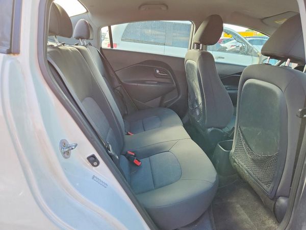 2013 KIA RIO LX