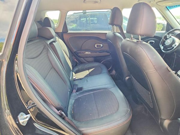 2019 KIA SOUL Exclaim
