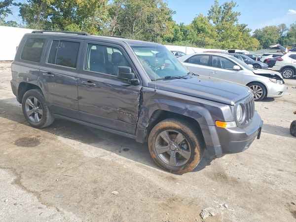 2015 JEEP PATRIOT — Passenger 3/4