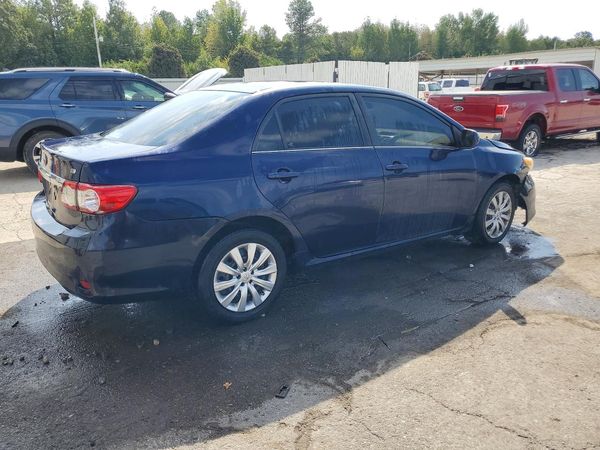2013 TOYOTA COROLLA
