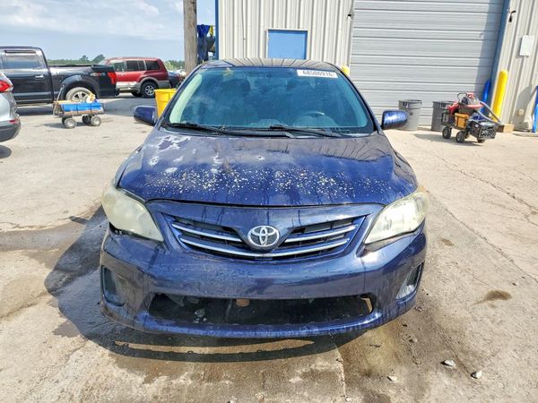 2013 TOYOTA COROLLA