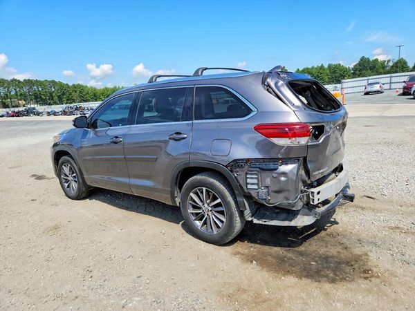 2017 TOYOTA HIGHLANDER SE/XLE