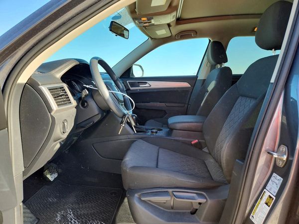 2018 VOLKSWAGEN ATLAS 4Motion Launch Model