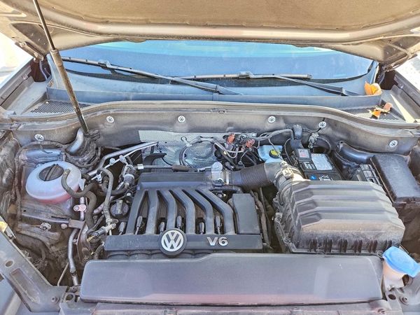 2018 VOLKSWAGEN ATLAS 4Motion Launch Model