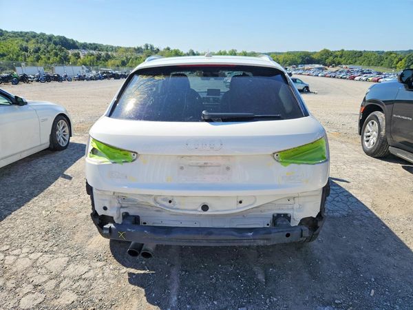 2018 AUDI Q3 — DIRR