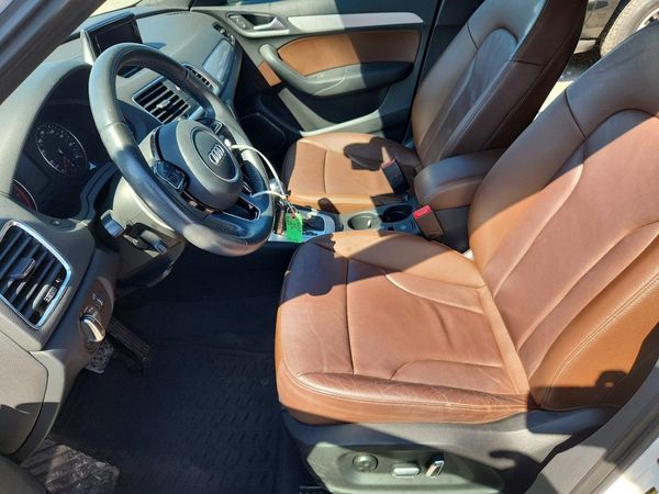 2018 AUDI Q3 — DENT