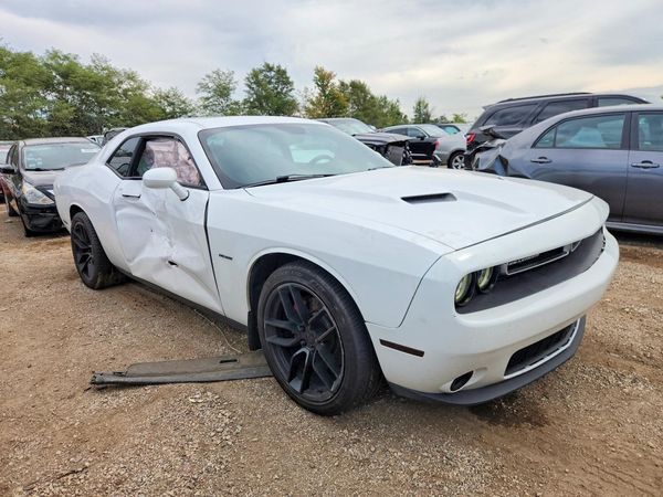 2017 DODGE CHALLENGER