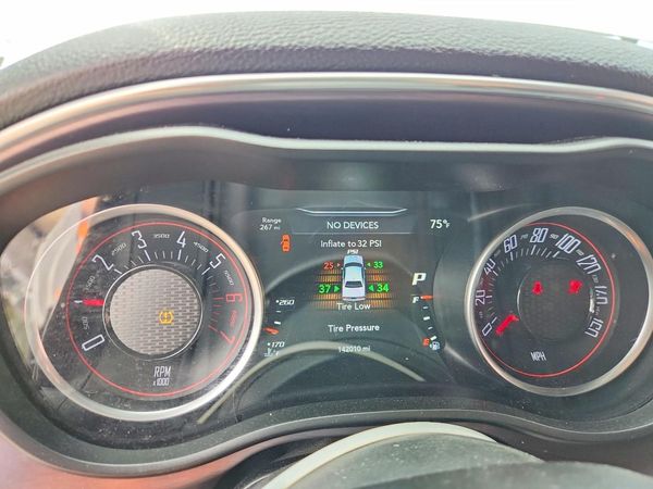 2017 DODGE CHALLENGER