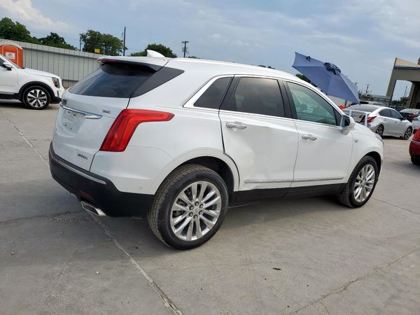 2019 CADILLAC XT5