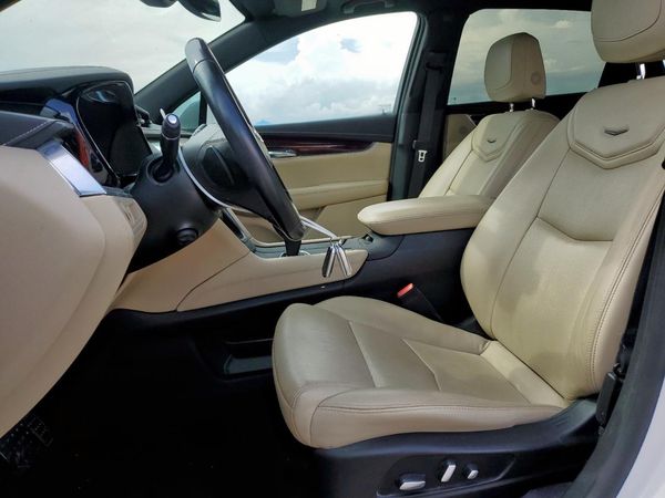 2019 CADILLAC XT5