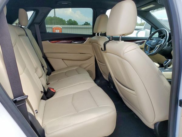 2019 CADILLAC XT5