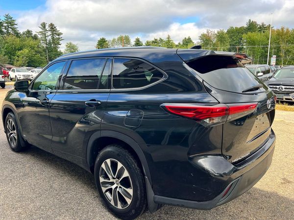 2021 TOYOTA HIGHLANDER