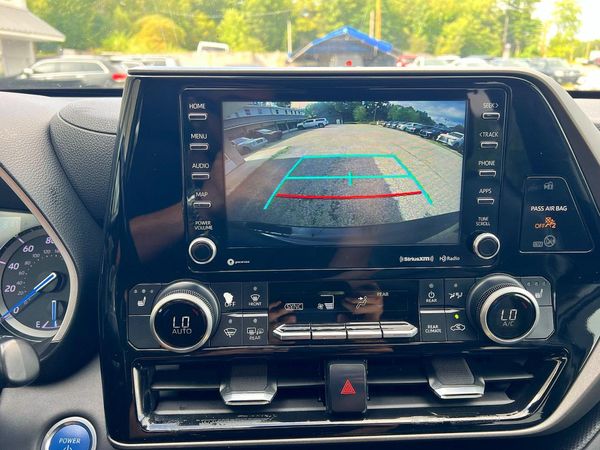 2021 TOYOTA HIGHLANDER