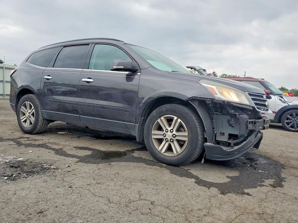 2015 CHEVROLET TRAVERSE 2LT — Passenger 3/4
