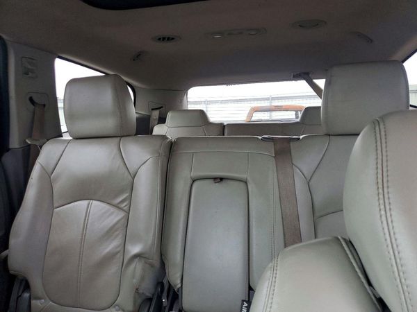 2015 CHEVROLET TRAVERSE 2LT — SUVN