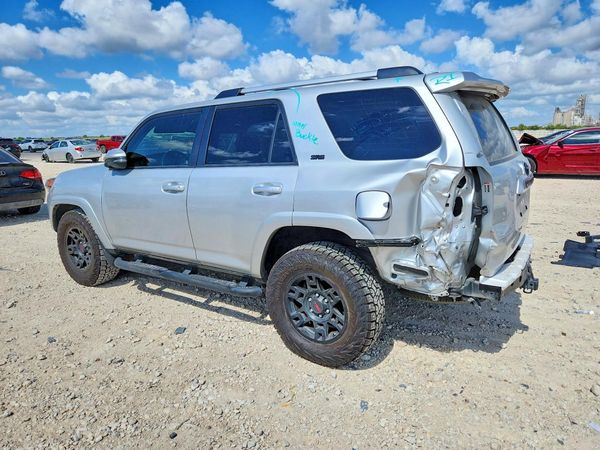 2020 TOYOTA 4RUNNER