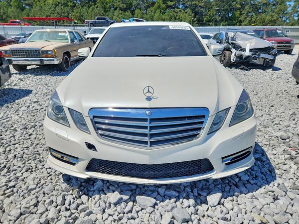 2013 MERCEDES-BENZ E
