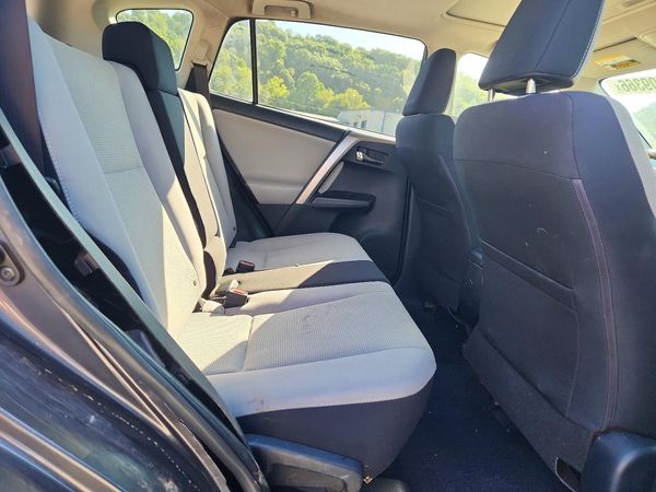 2018 TOYOTA RAV4 Adventure/XLE