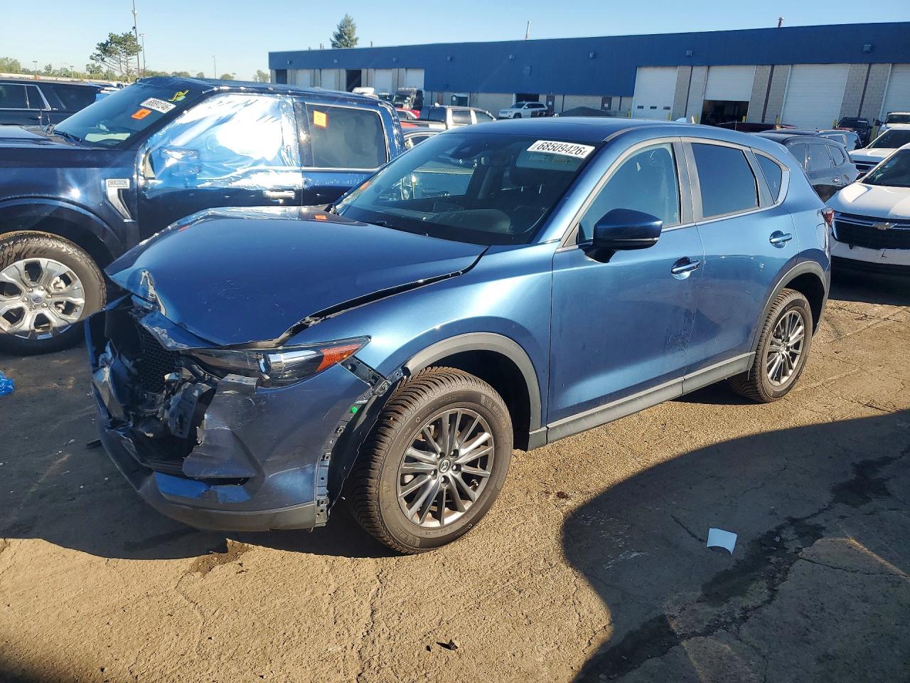 2019 MAZDA CX-5 — Front 3/4